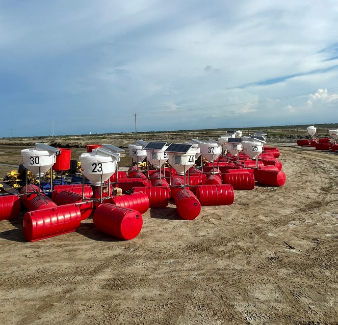 Flota de alimentadores automáticos JBS listos para entrega